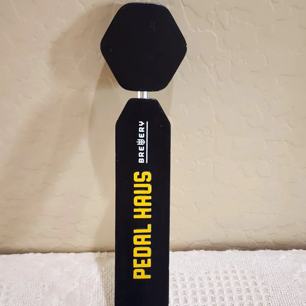 RARE AZ Pedal Haus Brewery Black Yellow White Metal Center Beer Pull Tap Handle
